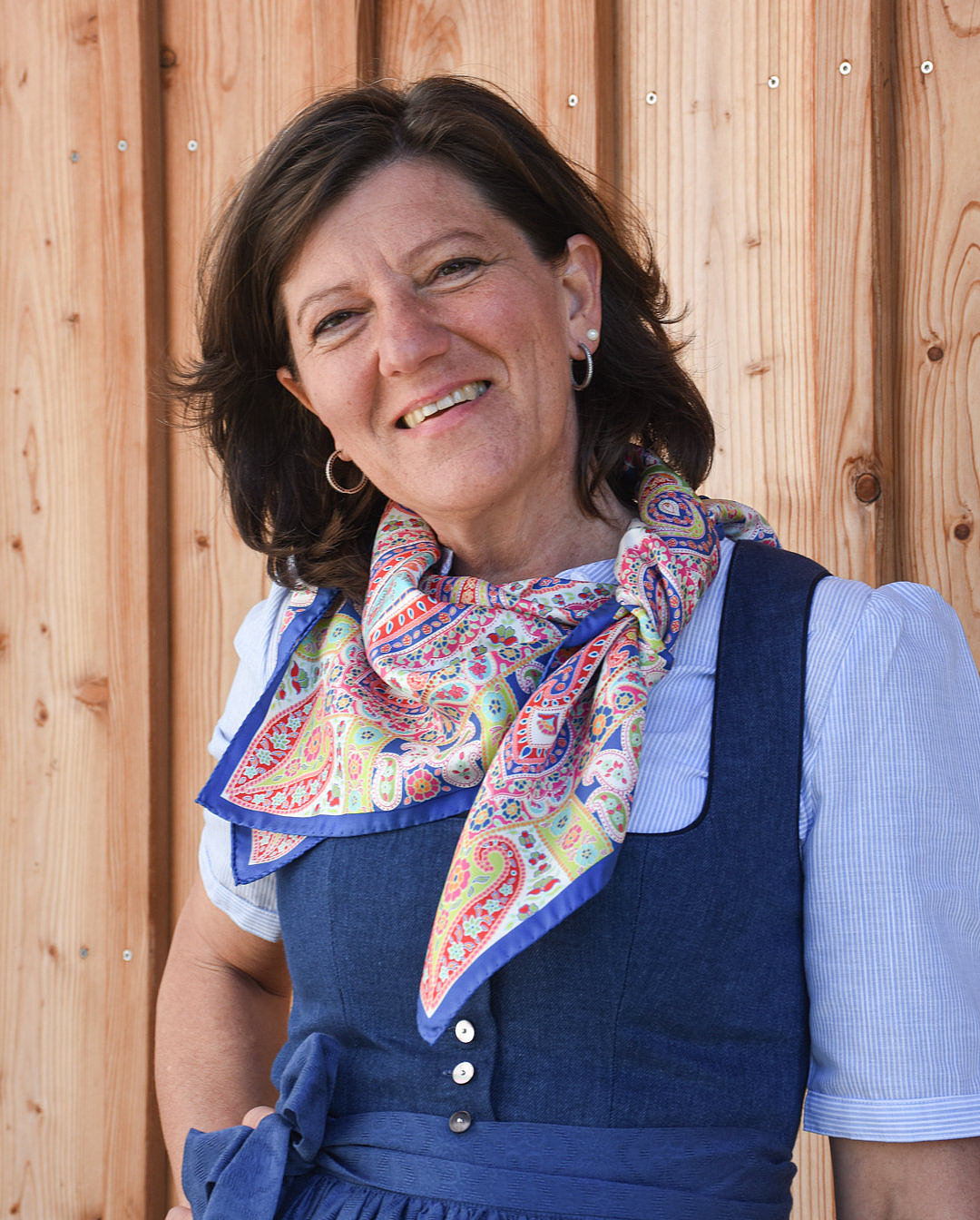 Seidentuch zum Dirndl